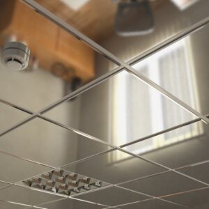 Потолок кассетный Cesal Tegular K45 A08 Хром Люкс 595х595х0,45 мм
